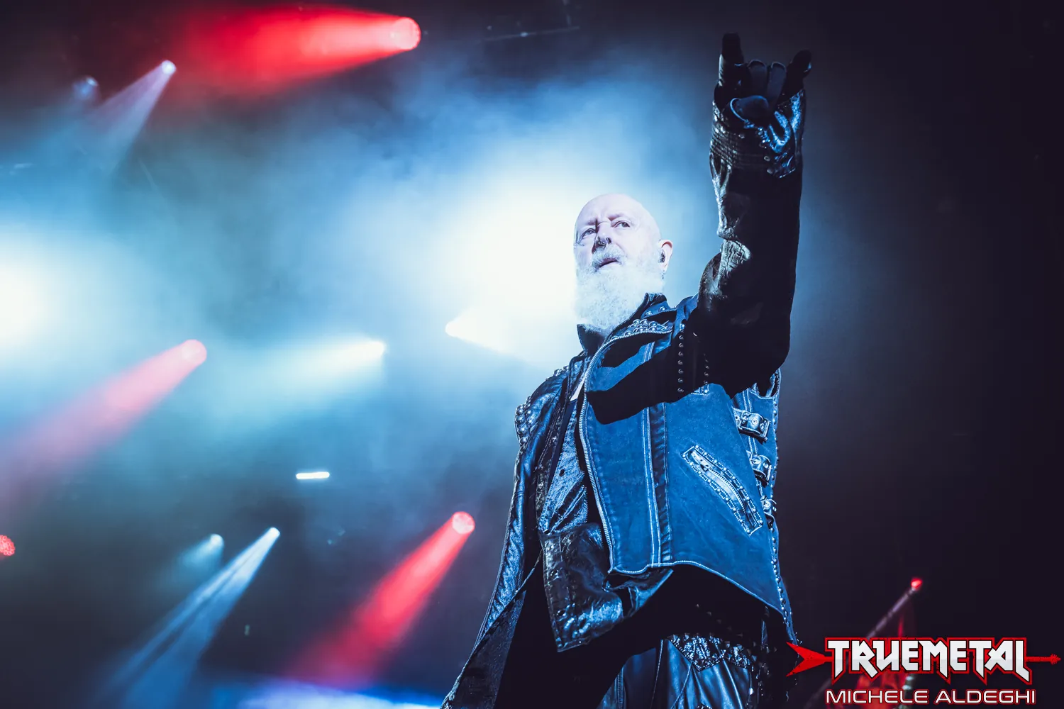 Judas Priest: Rob Halford, "Dopo 50 anni ad urlare me la cavo ancora"