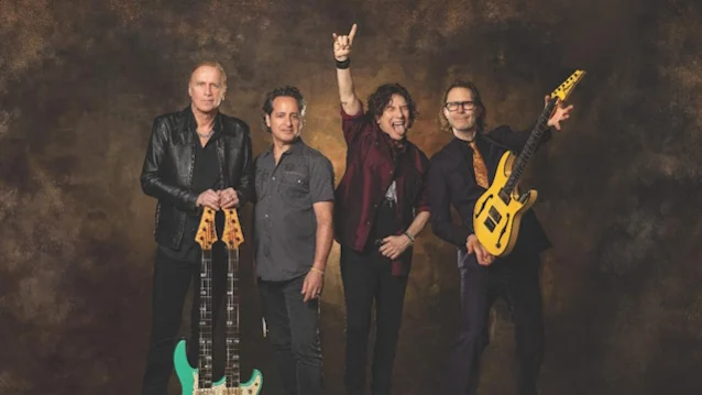 Mr. Big: nuovo singolo dal prossimo album