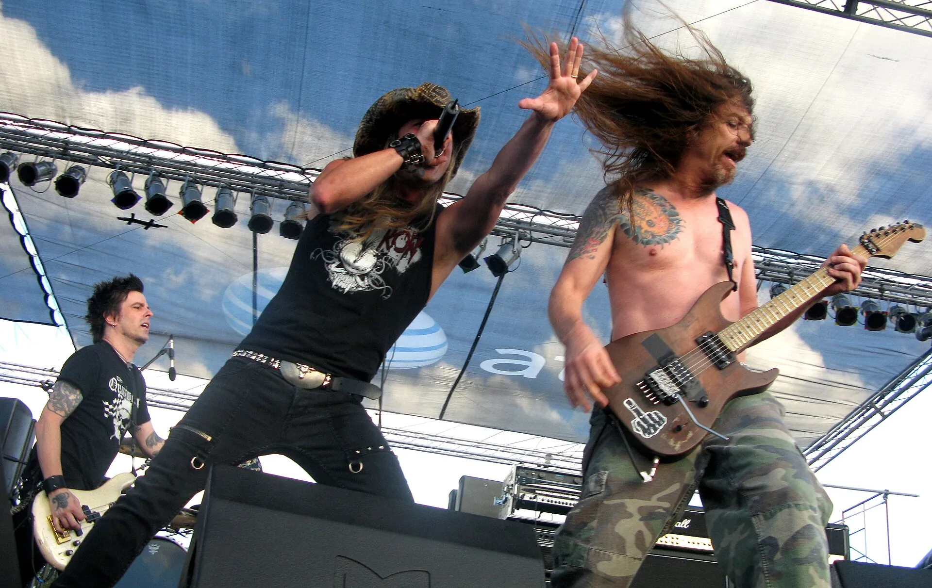 Skid Row: prosegue la ricerca del nuovo cantante