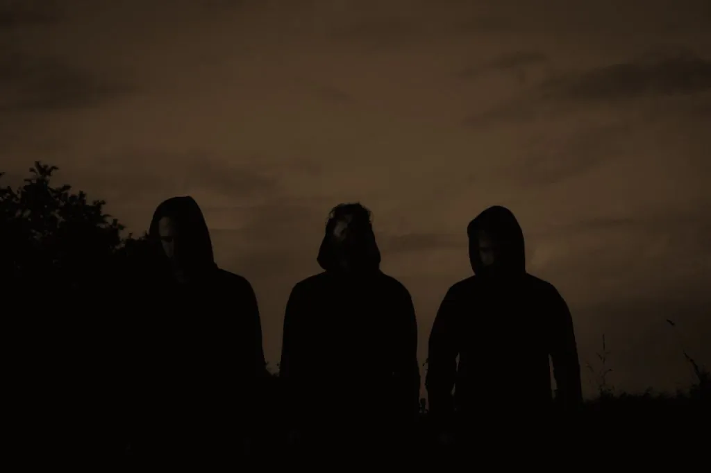 Avtotheism: firmano per Unorthodox Emanations