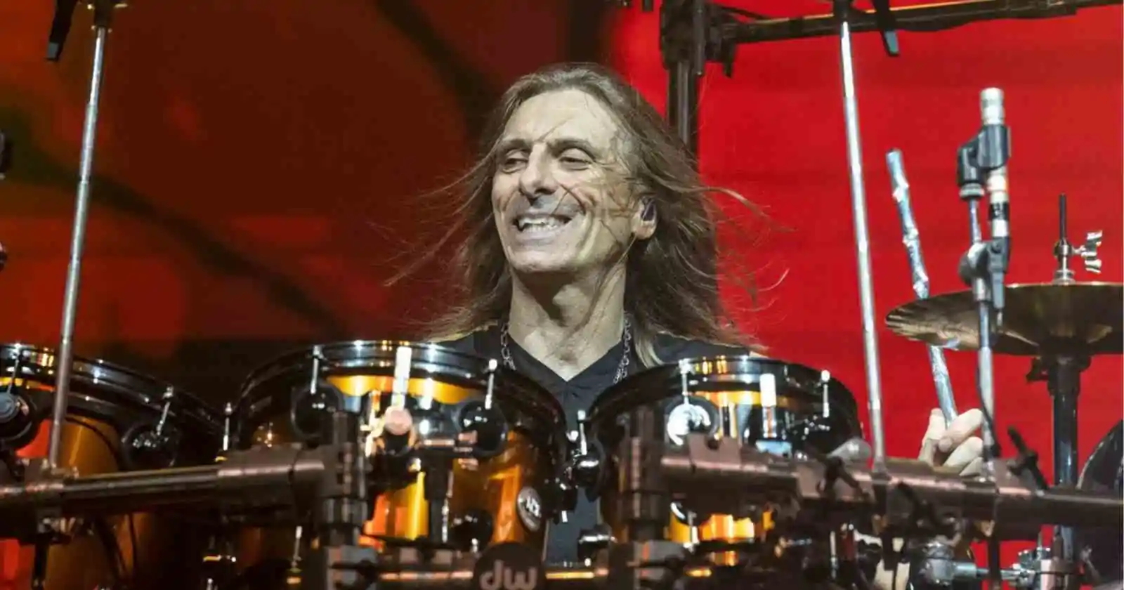Judas Priest: Scott Travis: "Sono onorato che la gente riconosca ancora l'intro di 'Painkiller'"