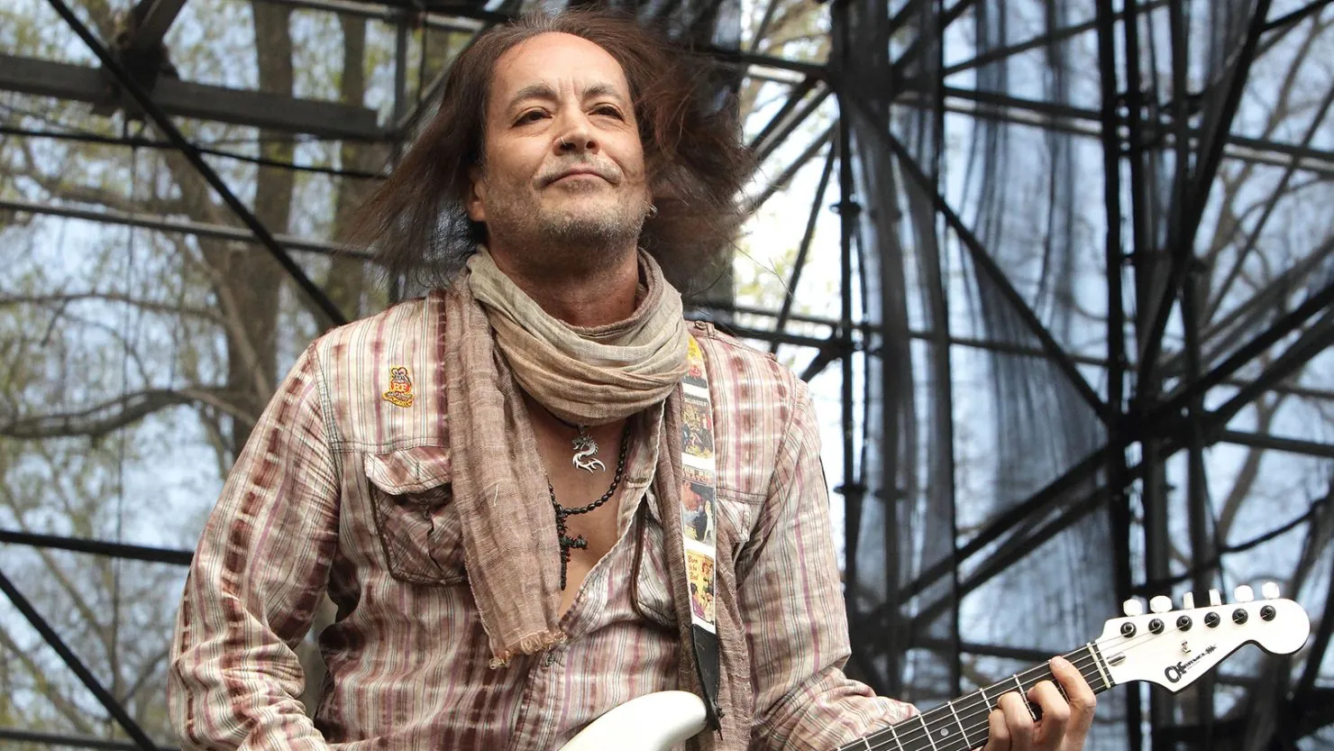 Jake E. Lee: un aggiornamento dopo la sparatoria, "Sto sorprendentemente bene"