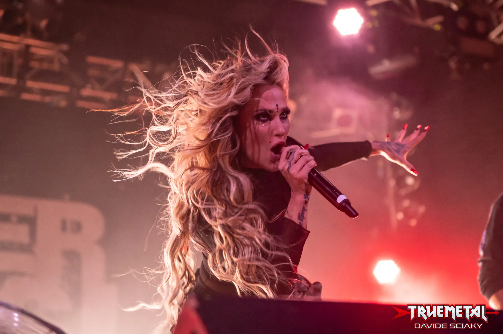 Butcher Babies: condiviso il video del nuovo brano "Black Dove"