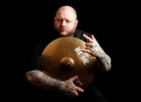Nick Barker (ex Dimmu Borgir ex Cradle Of Filth): "Non poter andare in tour mi ha fatto sentire in prigione"