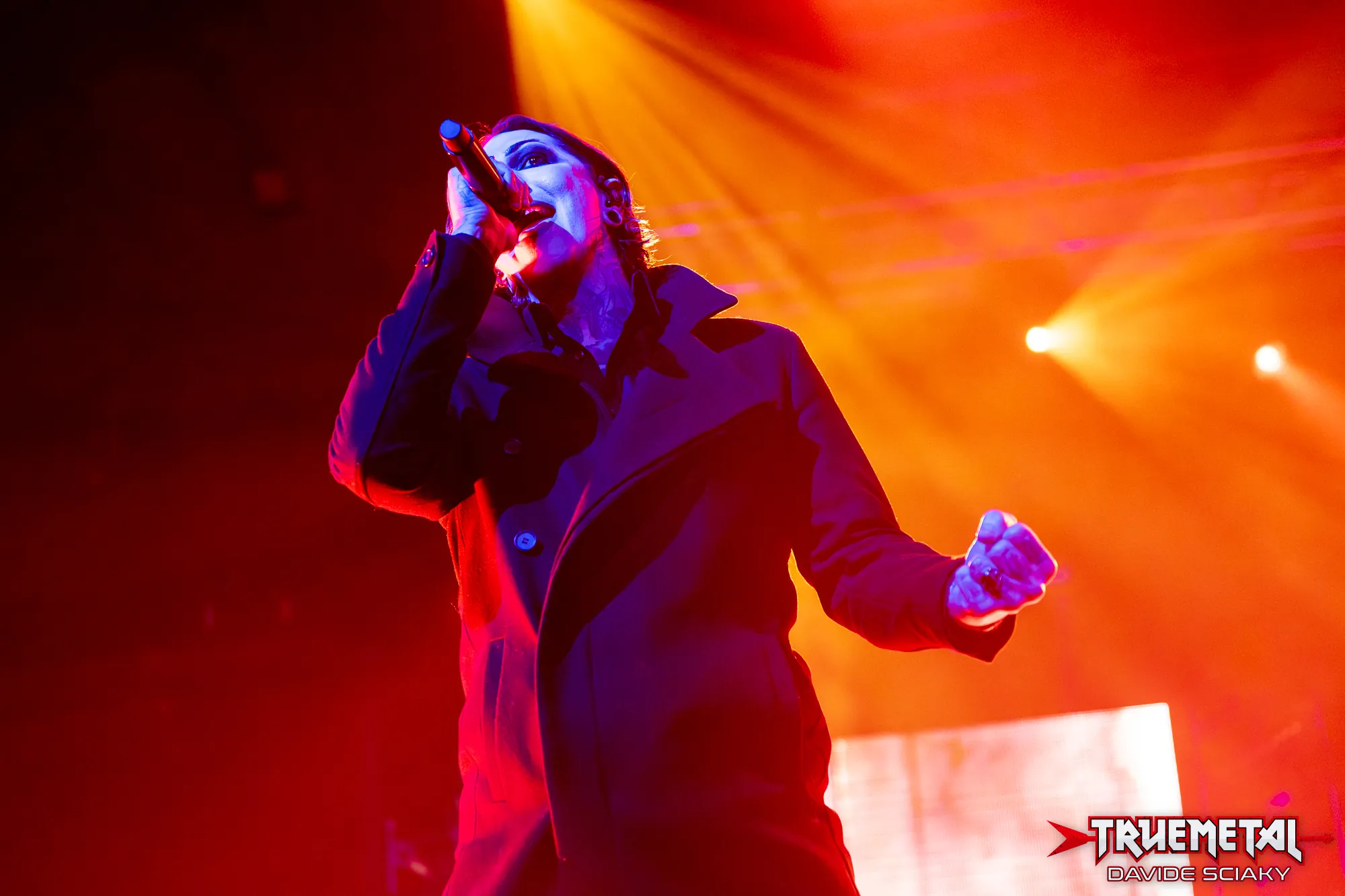 Motionless in White: annunciato il nuovo album "Decades" e il singolo "Playing God" con Corey Taylor