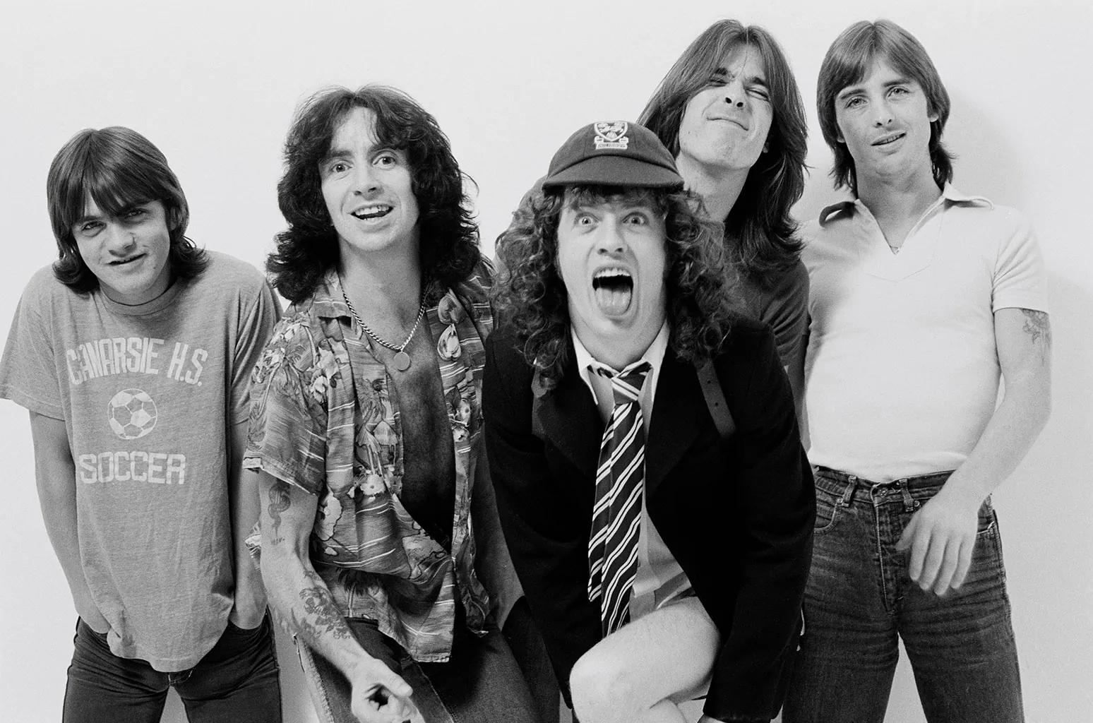 AC/DC: la casa in cui sono cresciuti Angus e Malcolm Young demolita per errore