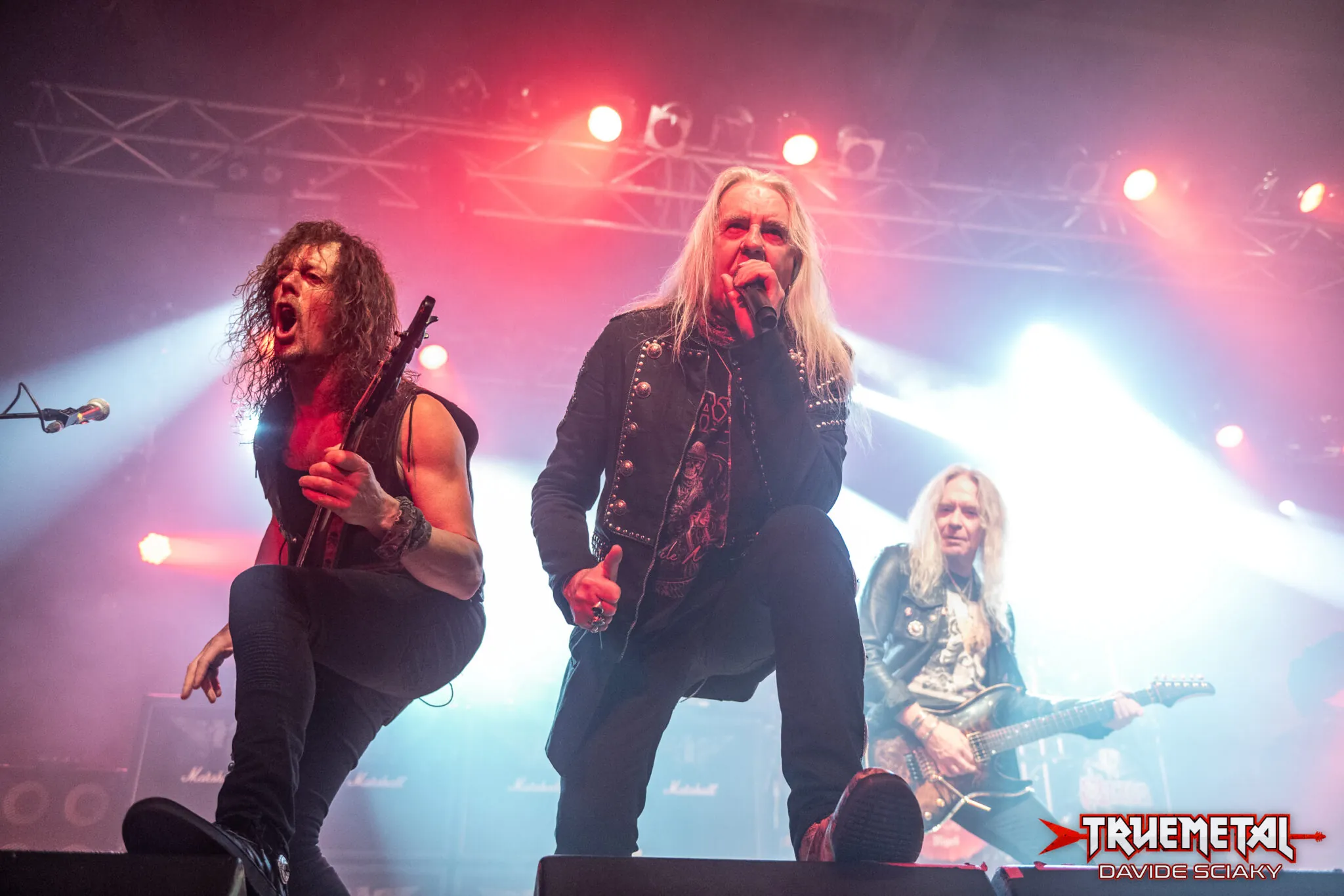 Saxon: Paul Quinn si unisce alla band nella data di  Sheffield, i video