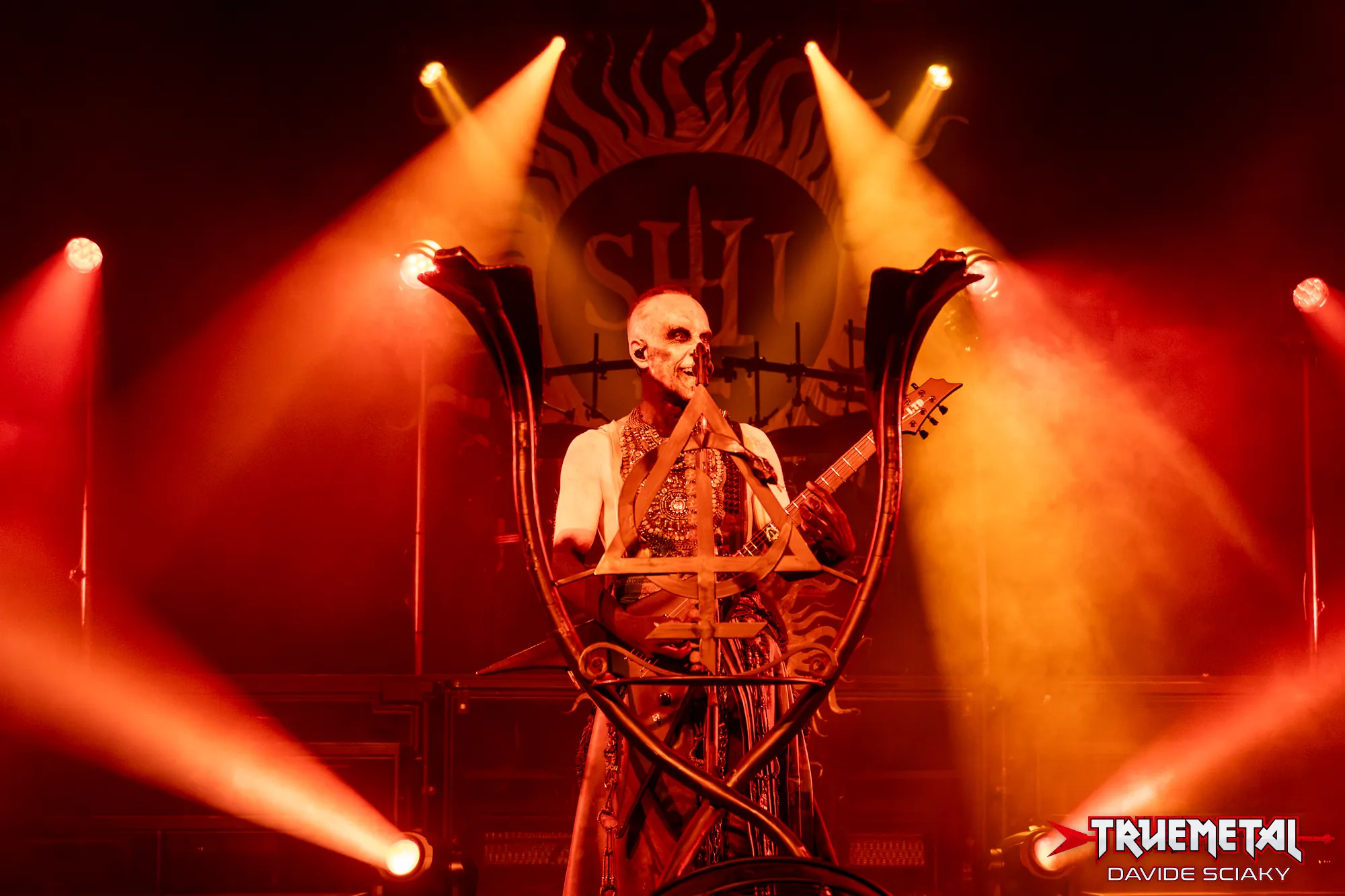 Behemoth: in arrivo la ristampa di "Pandemonic Incantations" con 7 bonus track