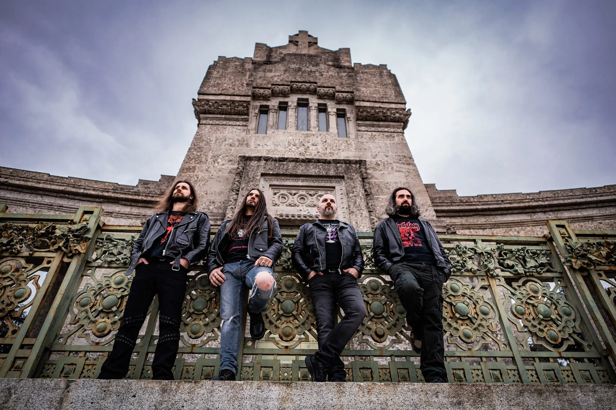 Dark Redeemer: il lyric video della cover di "Harvester of Sorrow" dei Metallica