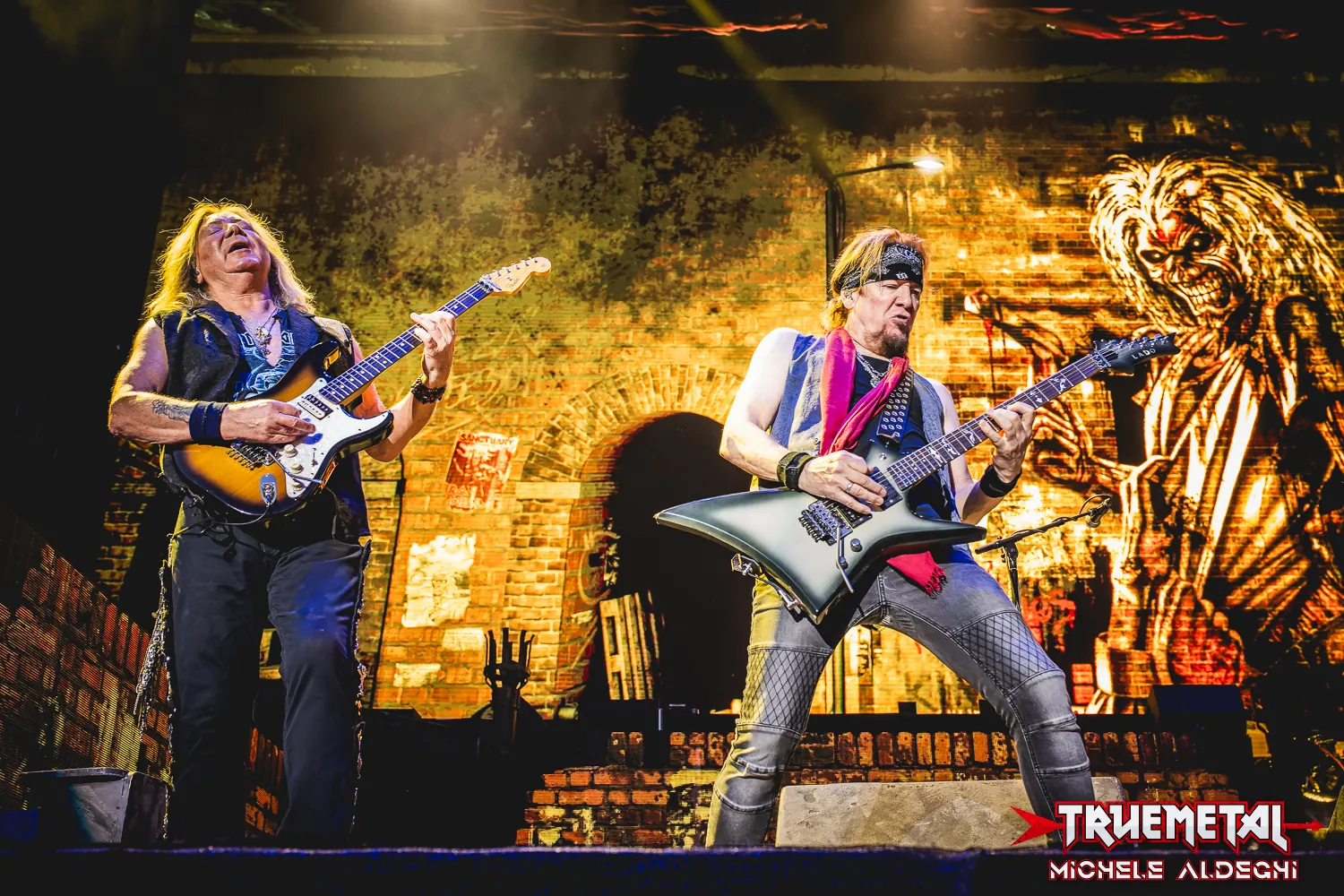 Iron Maiden: Adrian Smith: "Nel documentario ci sono molte cose mai venute alla luce prima"