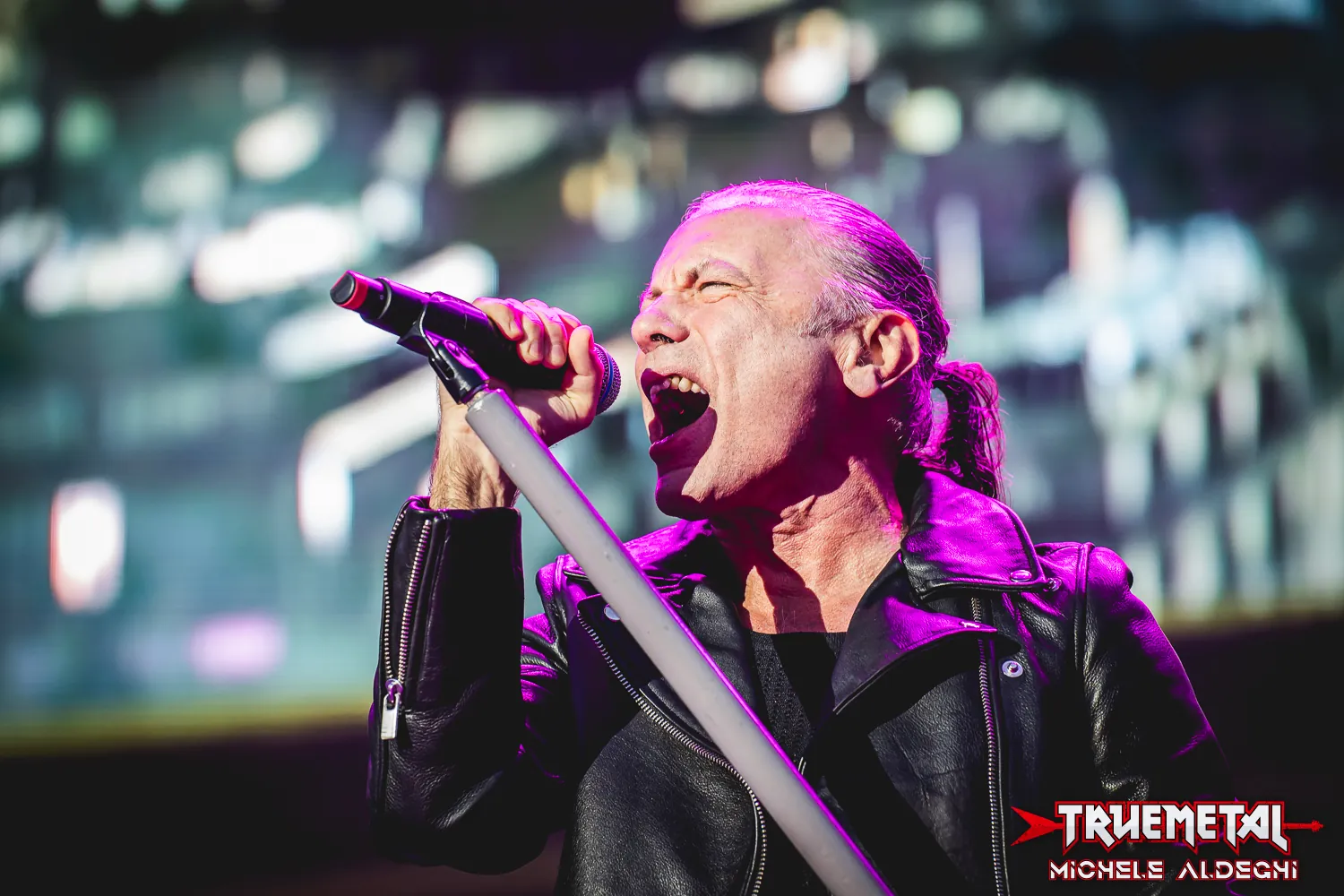 Bruce Dickinson: “Cerco di non ripetermi con i miei album. Il prossimo sarà molto pesante”