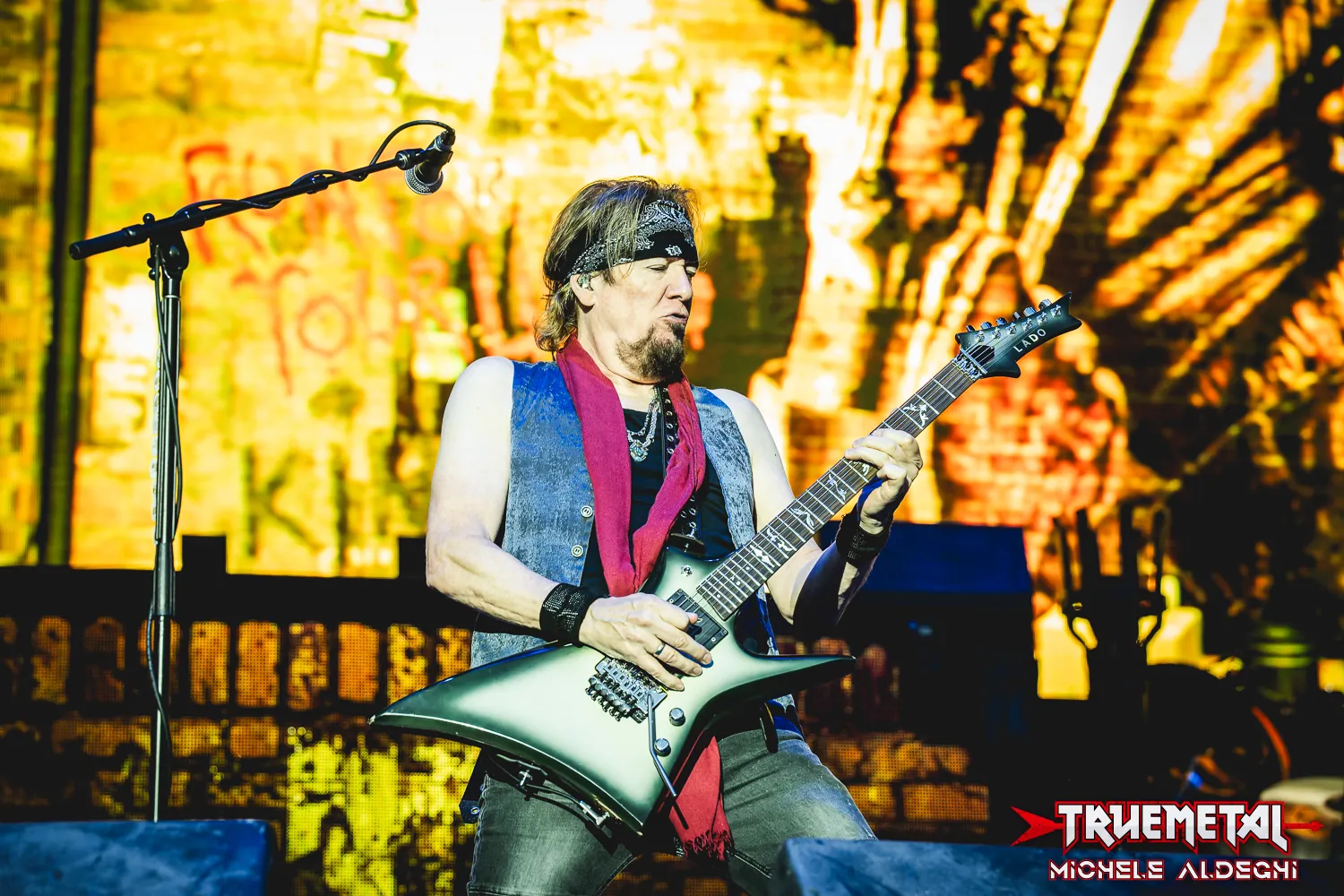 Iron Maiden: Adrian Smith, "L'intelligenza artificiale mi fa rabbrividire"