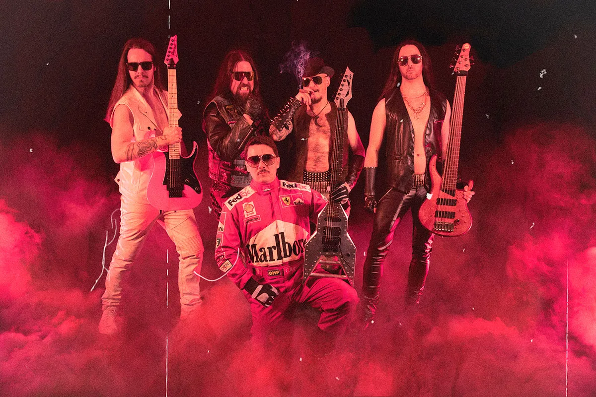 Ültra Raptör: ascolta il nuovo singolo 'Living for the Riff'