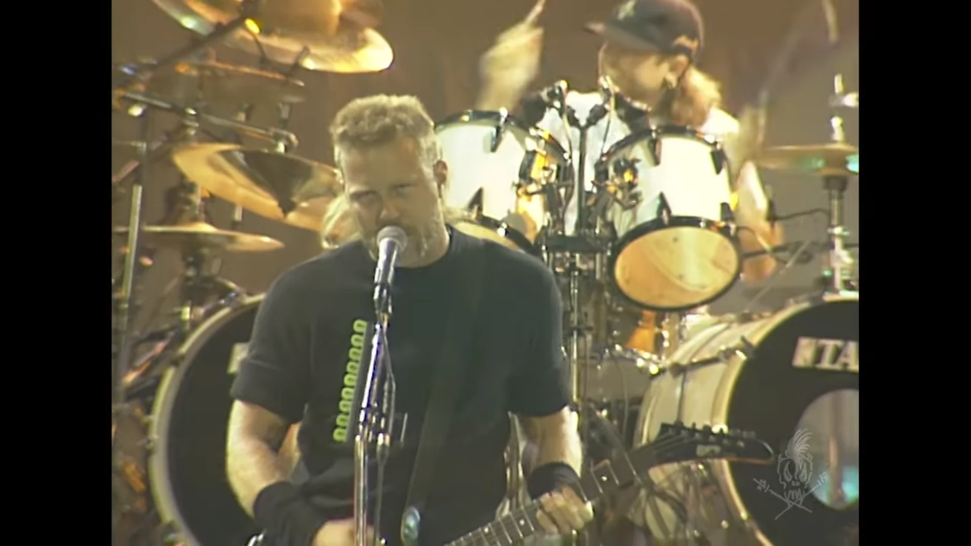 Metallica: il video ufficiale dal vivo di 'Breadfan' da Castle Donington del 1995