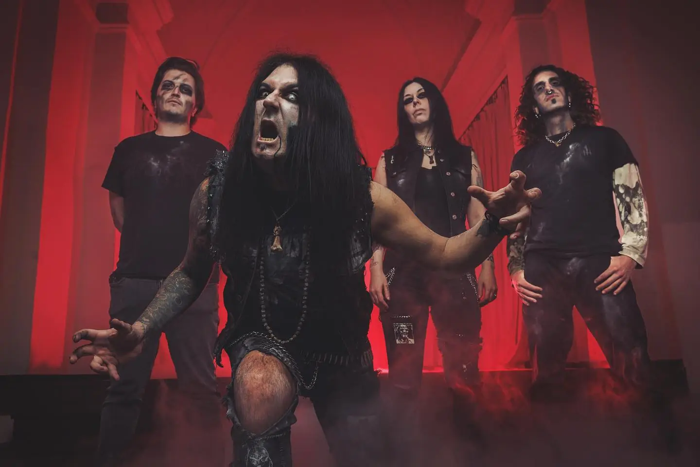 Undead (Spagna): guarda 'This Side of the Grave', il nuovo video