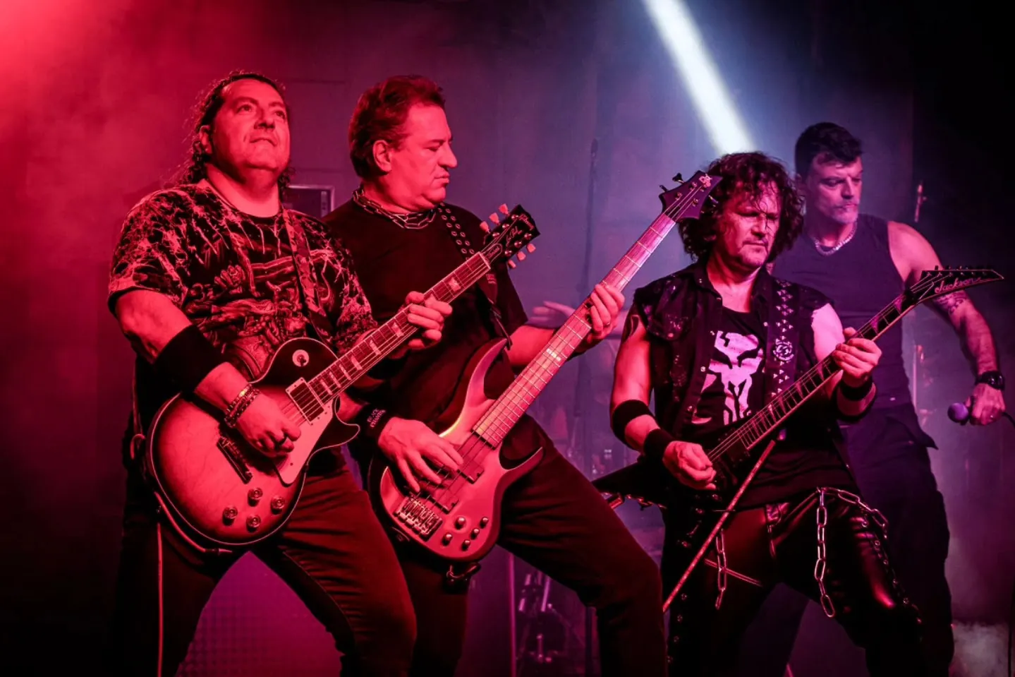 Mesmerize: online il nuovo brano "Off the Beaten Path (Acoustic)"