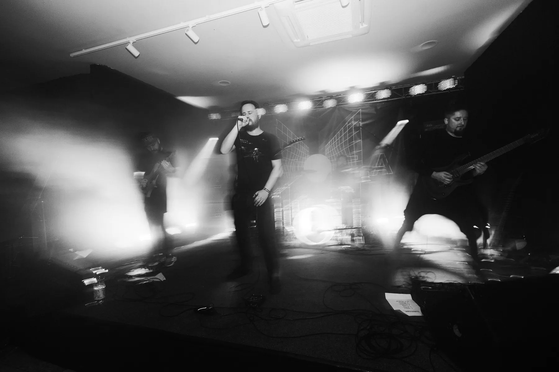Holotropic: pubblicato un nuovo singolo, aperti i pre-ordini del prossimo album