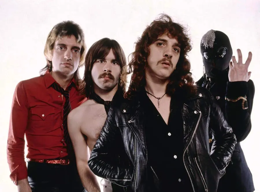 Bruce Dickinson: 'I Samson avevano pregi e difetti. Mi chiesero di provare con i Rainbow ma sapevo che il mio posto era negli Iron Maiden"