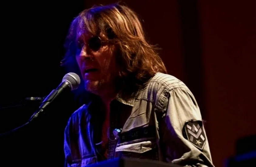 Donnie Vie: annunciato il singolo "Plain Jane"