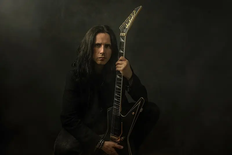 Gus G: condiviso il singolo "Dancing With Death" con la partecipazione dell'ex cantante degli Iced Earth, Matt Barlow