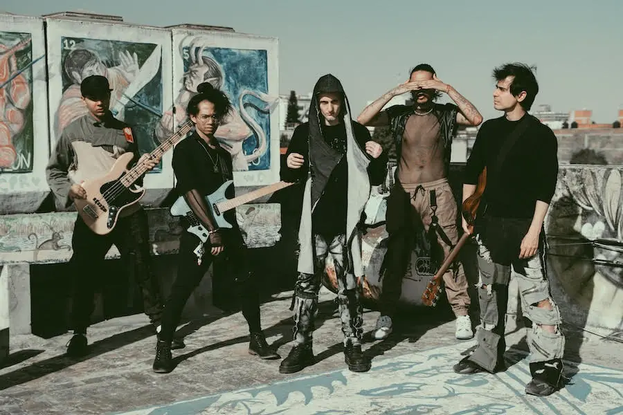 Love Ghost: uscito l'EP "Anarchy and Ashes"