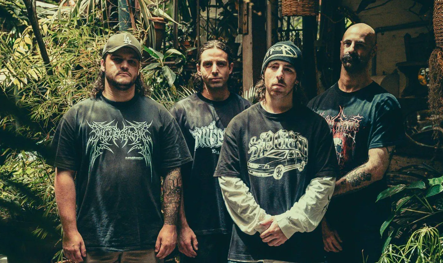 Melting: online il video di "Glare"