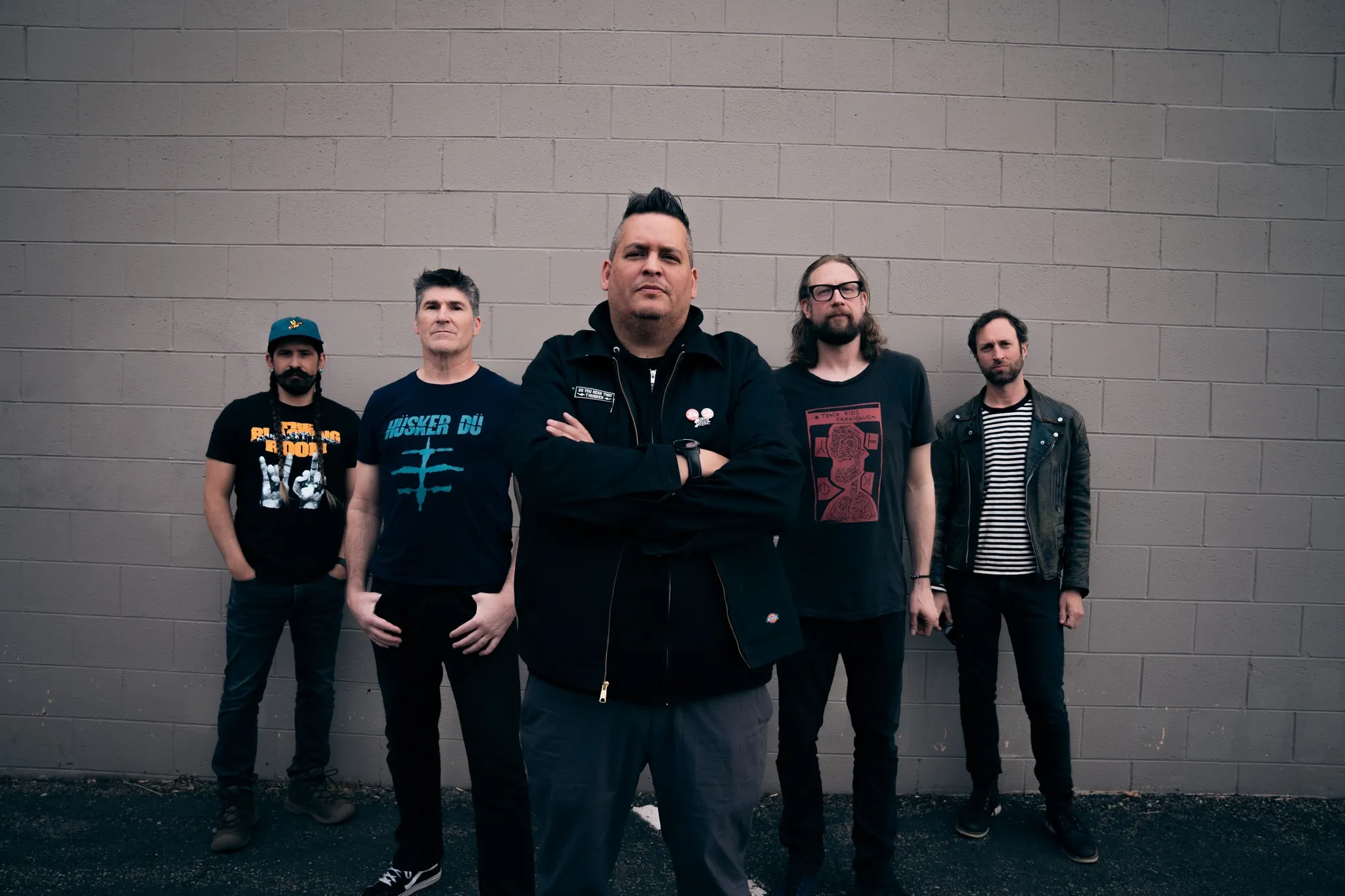 Dead Pioneers: pubblicato il nuovo singolo "Never Alone" feat. The Interrupters