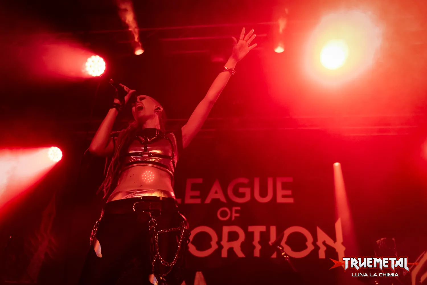 League Of Distortion-2