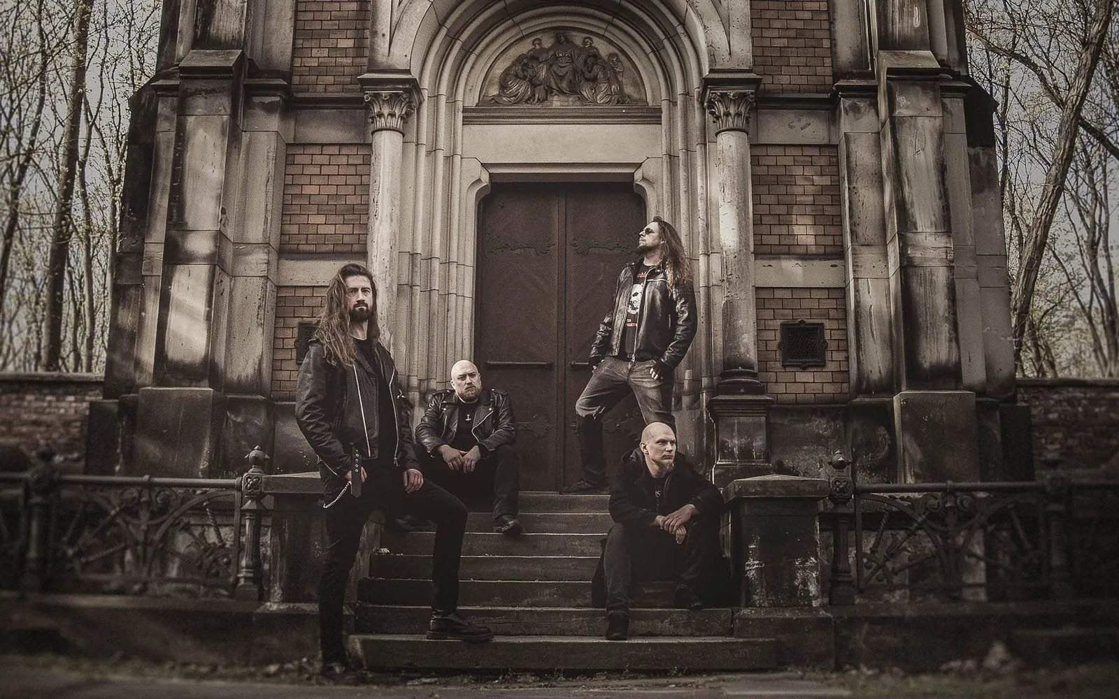 Death Has Spoken: pubblicato il ive video per "Murmurs"