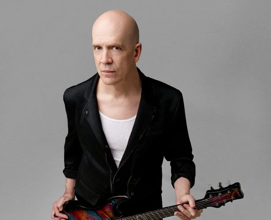 Devin Townsend: il video del nuovo doppio singolo "Prepare for War / The Big Snit"