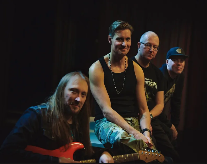 Masquerage: pubblicato l'ultimo singolo "In The Vault" dall'imminente sesto album "Atomic Spies"