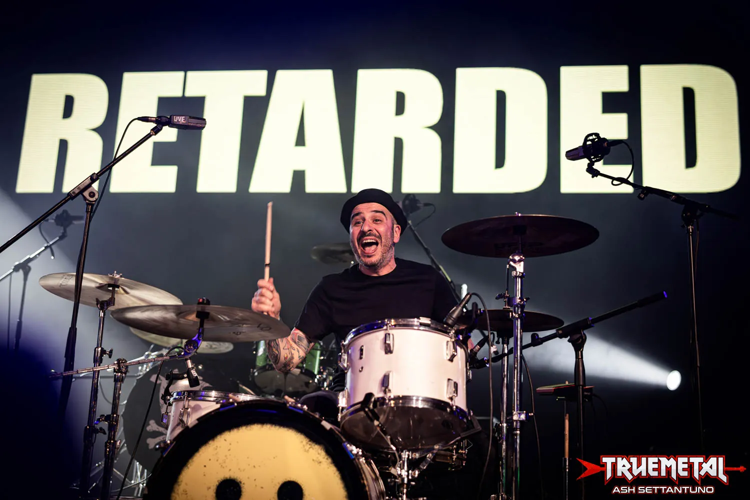 retarded - live club 2026 (5)