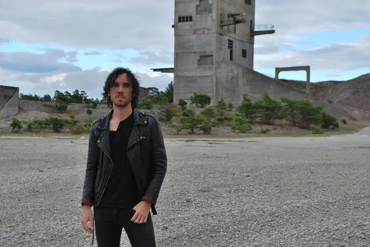 Joseph Tholl: presentato "I Syrenens Tid", l'ultimo singolo estratto dall'imminente album "It Might Be Art"