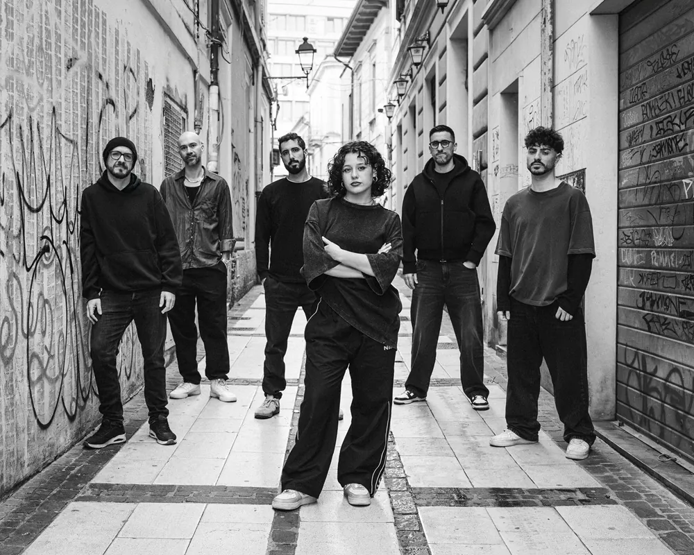Natural Born Negative: debuttano con il singolo "The Edge of the World"