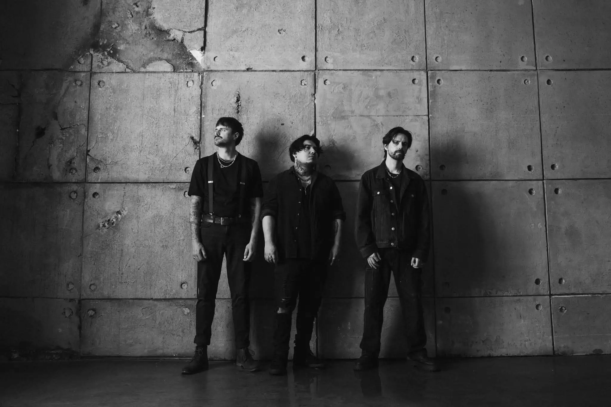 Save Us: il videoclip della title-track del debut-album "Death to Something"