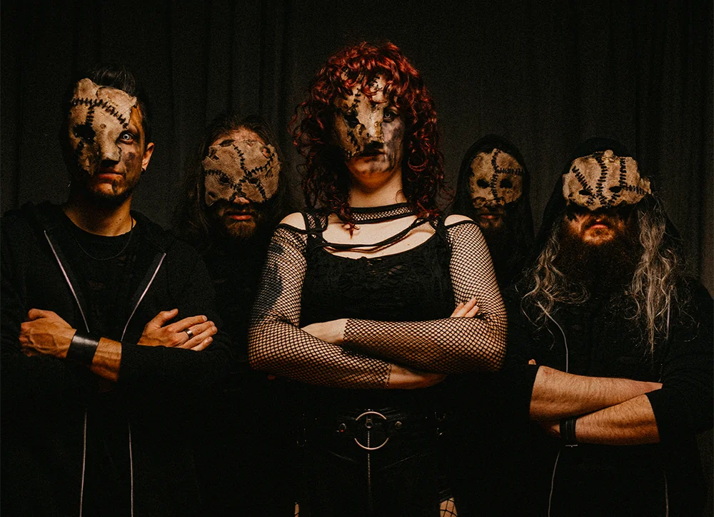 Avalance: guarda il video per il nuovo singolo "Rag Masks"