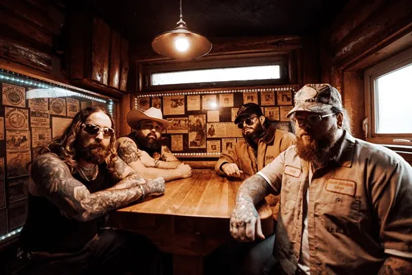 Gideon: fuori il nuovo EP "4x4" e il visualizer di "YEEHAW"