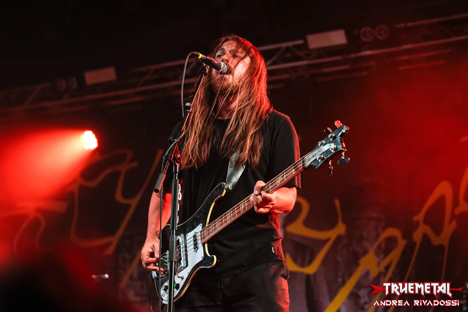 Graveyard: annunciata l'uscita dell'album 'Fever' e svelato il nuovo singolo "Tongue Tied"