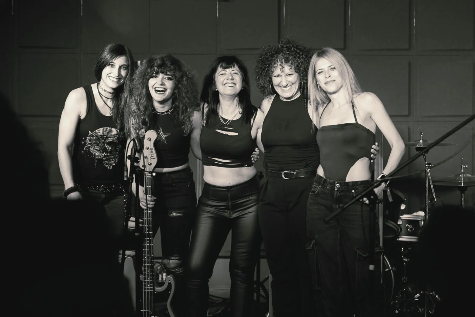 RougeNoire: il videoclip del nuovo singolo "Again"