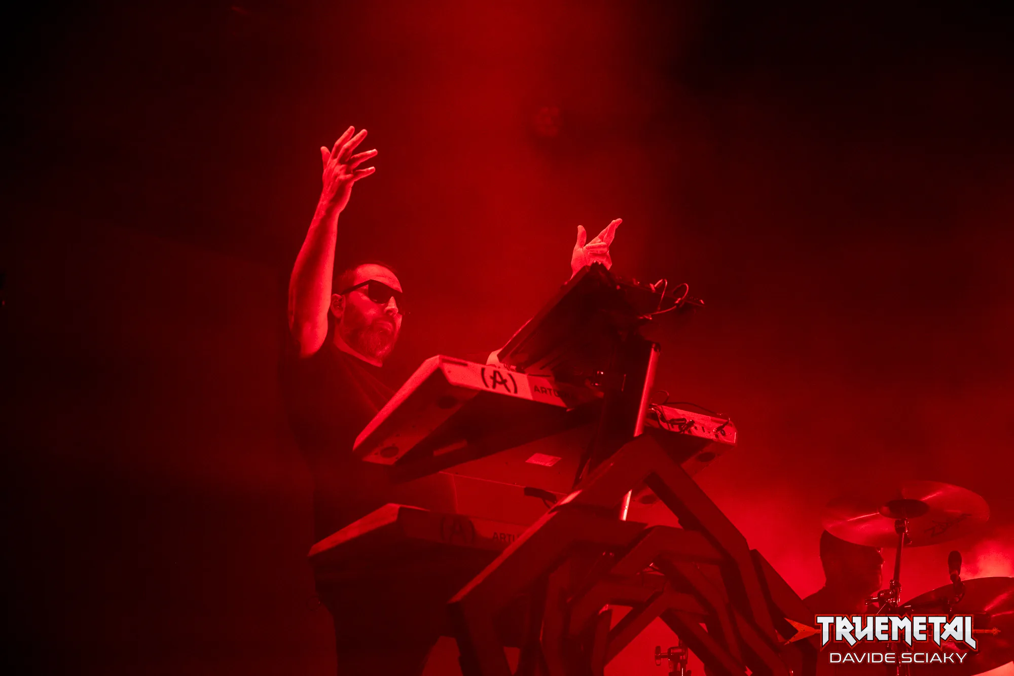 Carpenter Brut-3