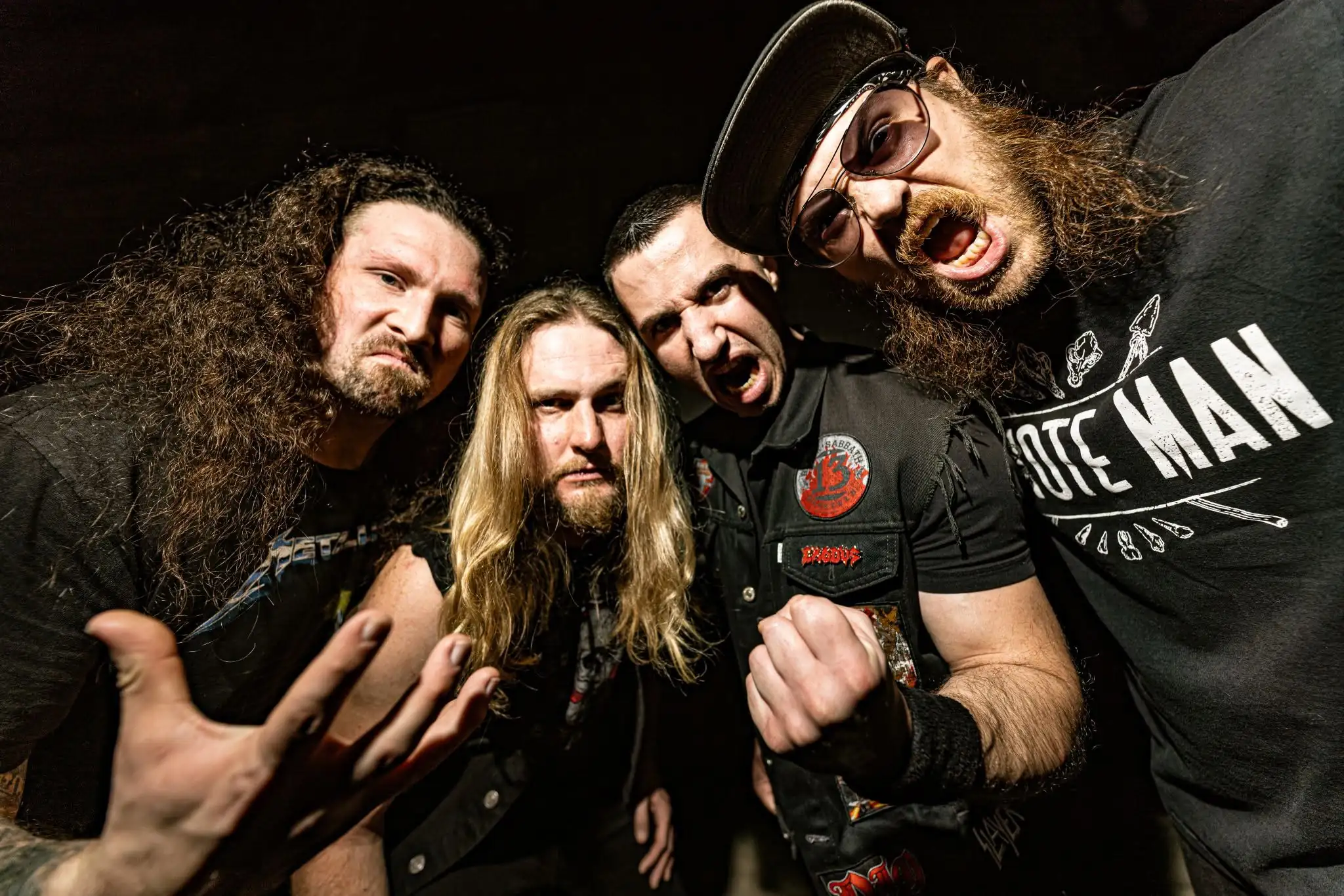 Misfire: il videoclip per il brano "Born to Die"