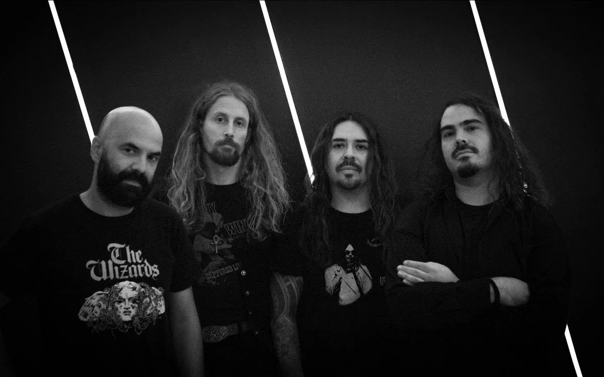 Saturna: nuovo singolo e video "Absence"