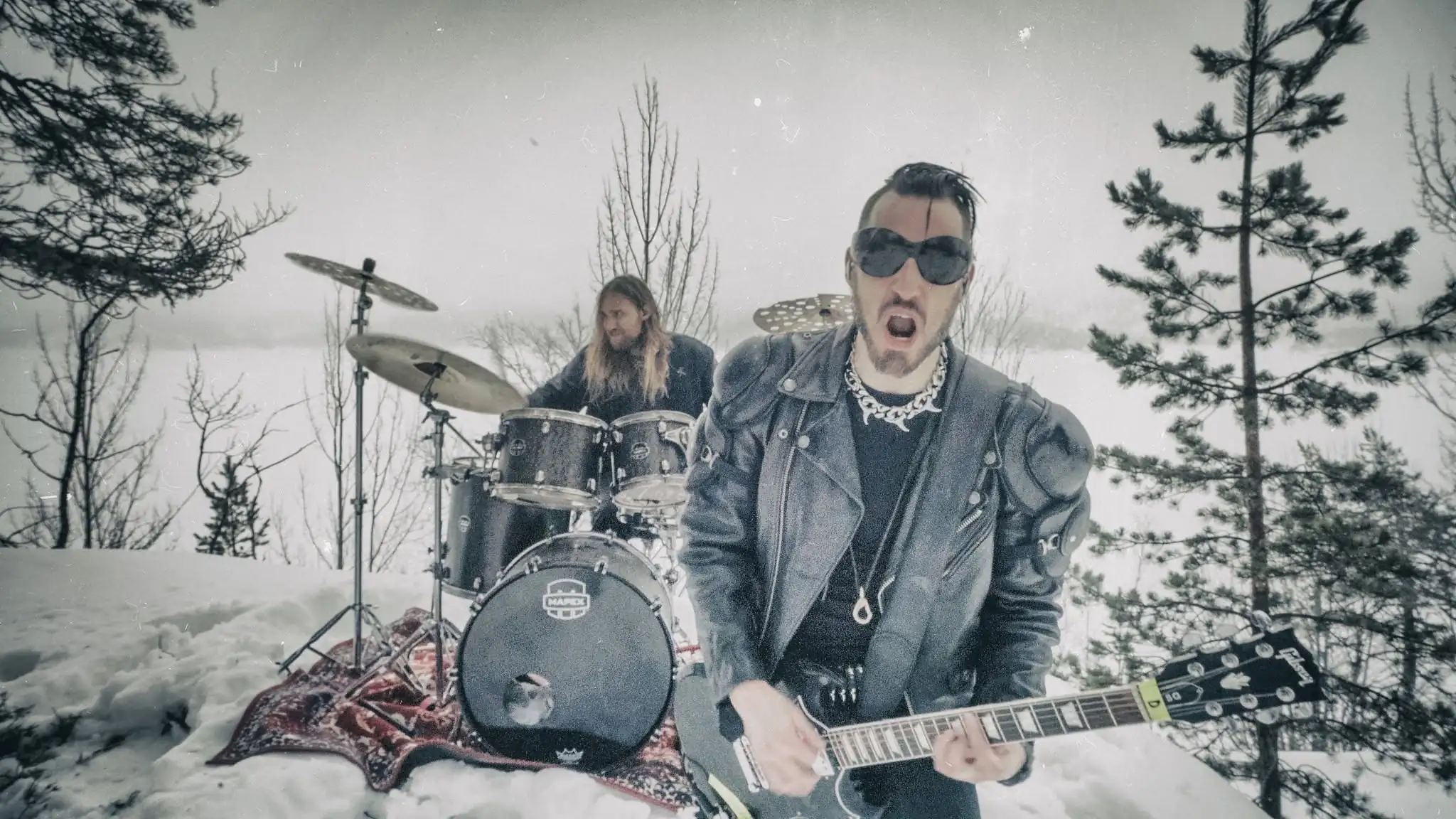 Shining: nuovo singolo e video "NORTH''