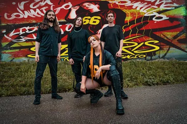 Stellvris: il live video di "Contra el Silencio"