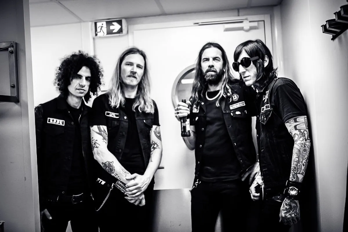 The Lords Of Altamont: pubblicato il video di "Rusty Guns"