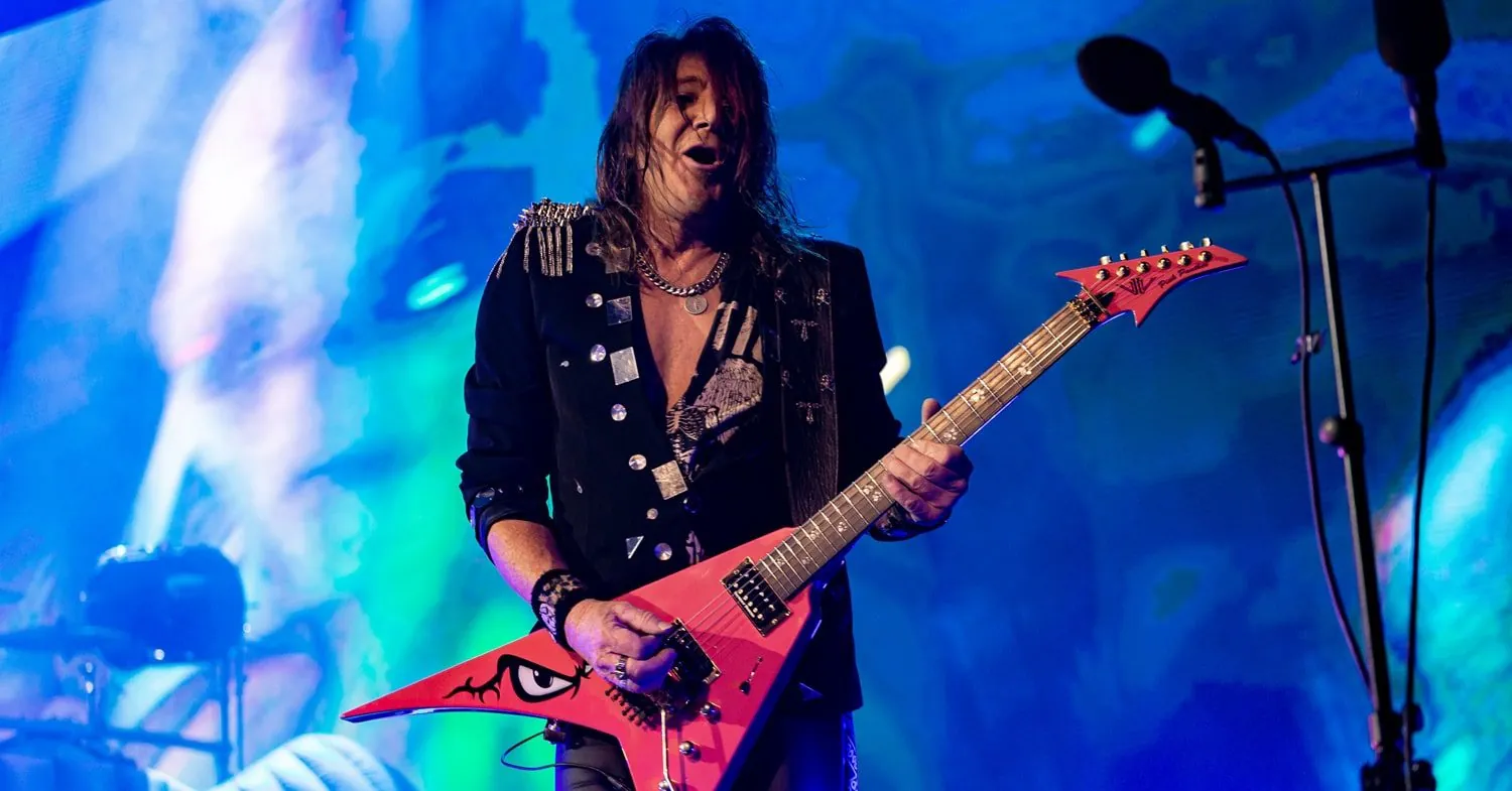 Helloween: Kai Hansen pubblica il singolo "Wait and See" dal nuovo album da solista "Born with a Hammer"