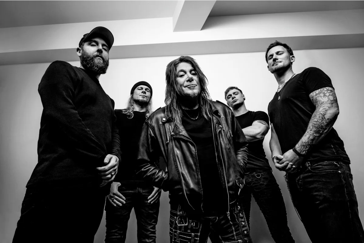 Kai Hansen: uscito il nuovo LP "Born with a Hammer"