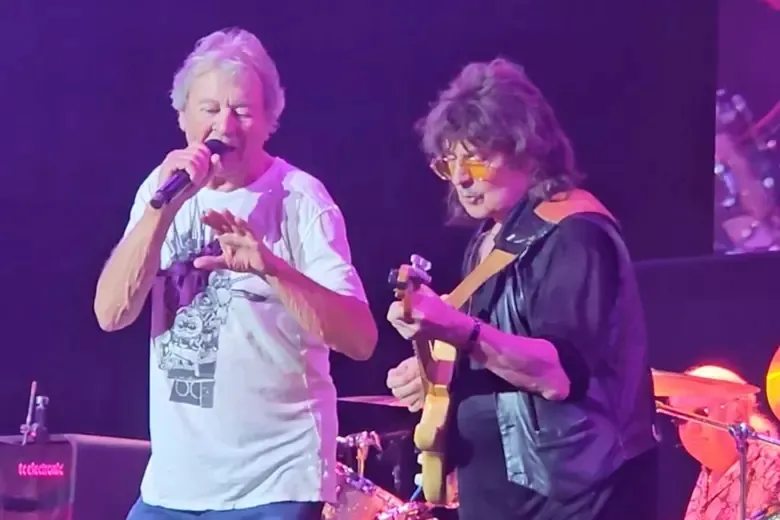 Ritchie Blackmore: "Suonare dal vivo "Smoke on the Water" con i Purple dopo 35 anni è stato un delirio!"
