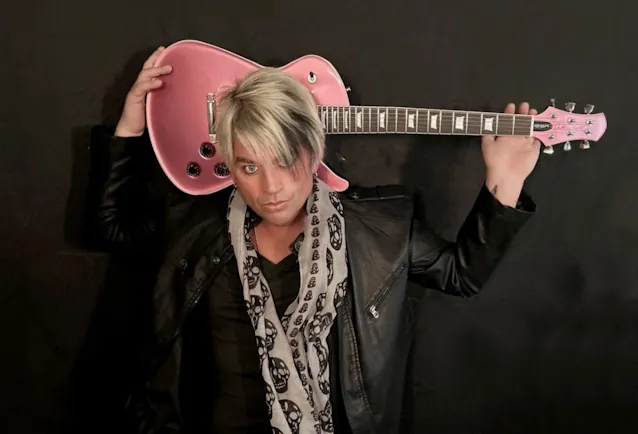 Paul Laine: pubblicato l'album "The Long Road Back" e il video per "Someday"
